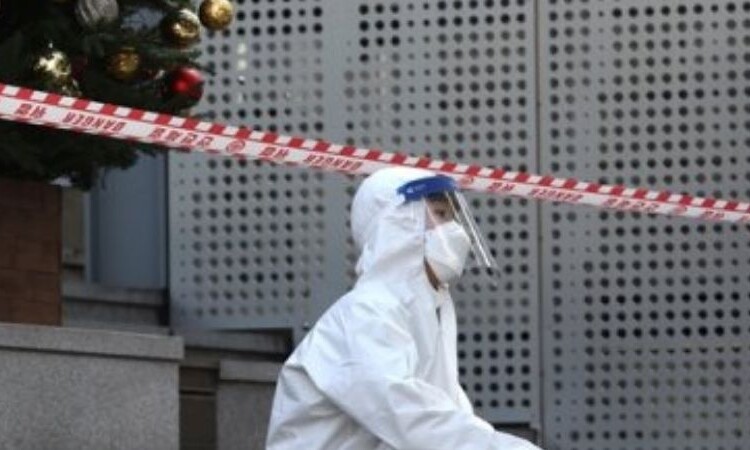 Casos positivos de COVID-19 aumentan diariamente en Corea del Sur a pesar de estrictas reglas de distanciamiento