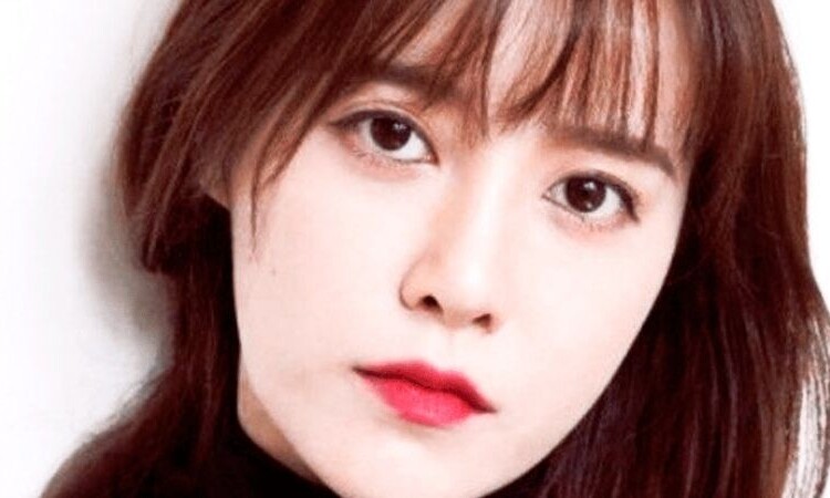 Goo Hye Sun hace su regreso rompiendo su celular en 