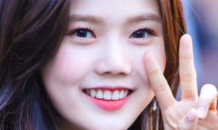 Hyojung de Oh My Girl revela cuánto gana por sus famosas canciones 