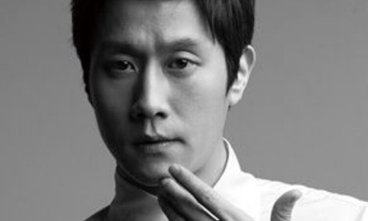 Jung Woo revela porque no participa en el chat grupal de 