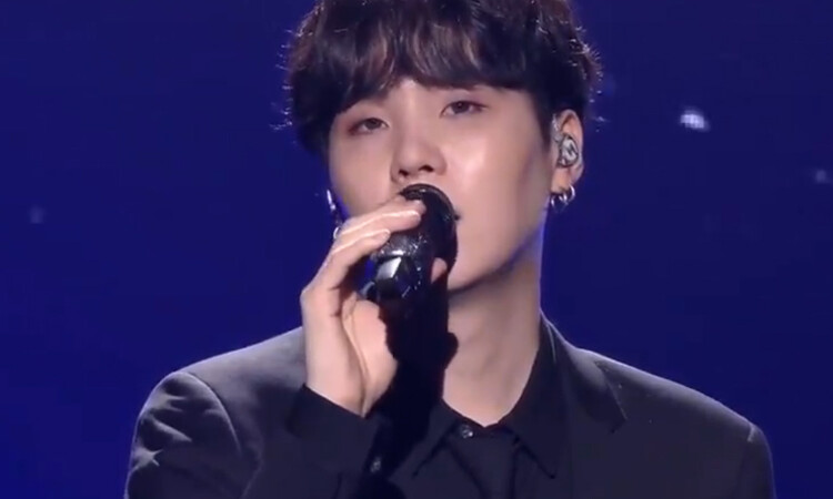 Este fue el discurso de Suga de BTS durante el 2021 New Year Eve Live