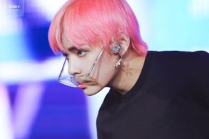 El proceso de crecimiento de V de BTS: un ejemplo perfecto de un rey visual