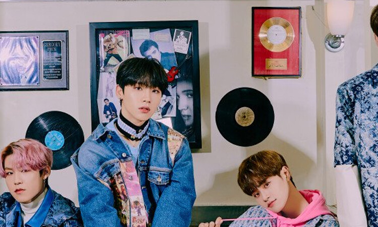 AB6IX regresan a la escuela con sus imagines conceptuales para Salute: A New Hope