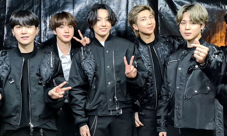 Este fue el mensaje que dio BTS durante New Years Eve Live de New York