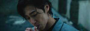 Yunho de TVXQ tiene un enfrentamiento bajo la lluvia en el nuevo teaser de 'Thank U'