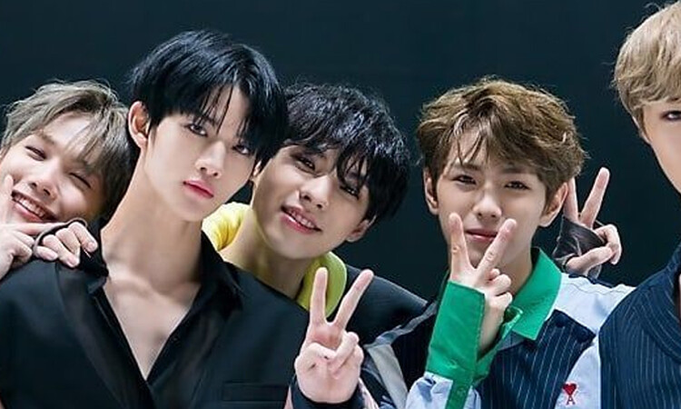 CIX presenta su calendario de promociones para Hello Chapter 0