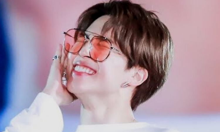Jimin do BTS compartilha uma postagem engraçada enquanto está bêbado