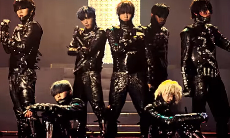 El próximo boy band, KINGDOM lanza un teaser para su debut con Excalibur