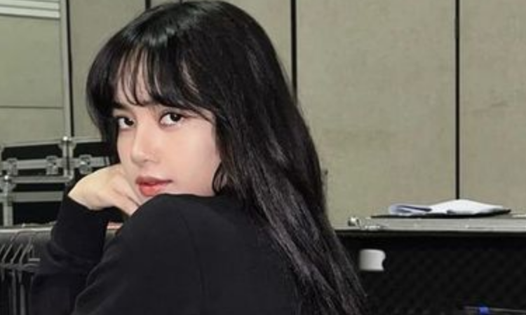 Lisa do BLACKPINK the show