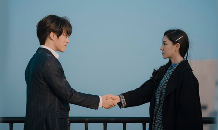 5 parejas secundarias que casi opacan a las protagonistas