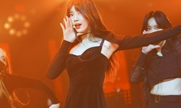 Suzy, luce increíble durante su decimo aniversario