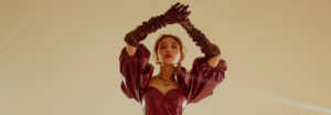 Chungha presenta sus fotos conceptos con el tema Pleasure para Querencia