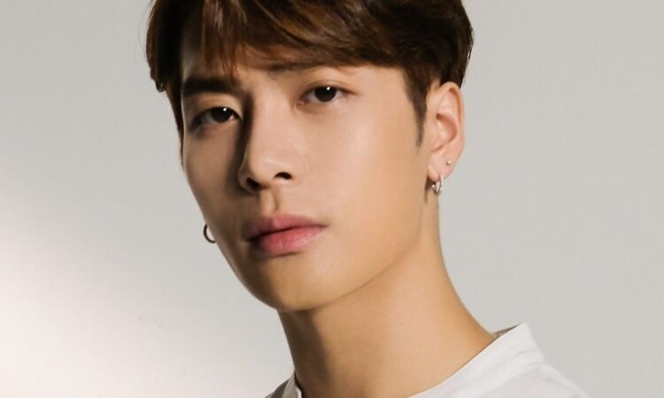 Jackson de GOT7 sorprende a los fans con el lanzamiento del teaser para 