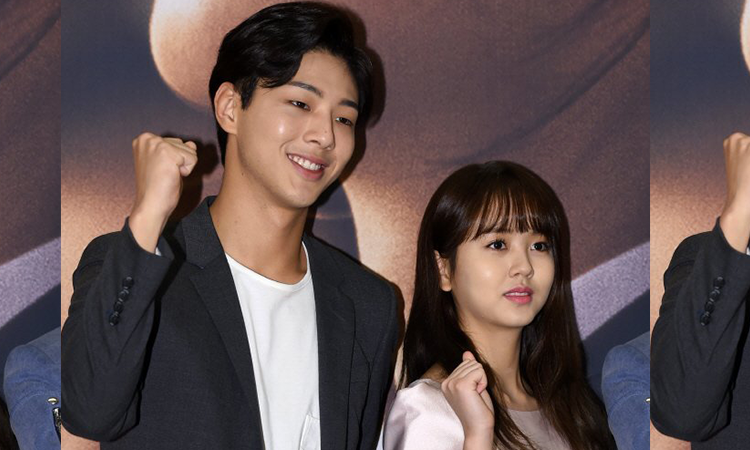 La química entre Kim So Hyun y Ji Soo estalla en la lectura del guión de 'River Where the Moon Rises'