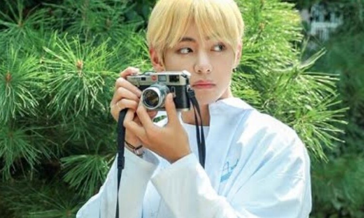 ¿El lanzamiento del mixtape de V de BTS será este mes?