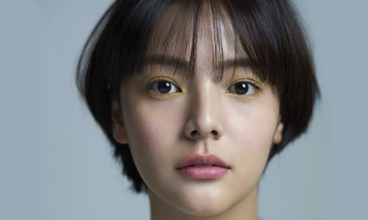 A atriz Song Yoo Jeong da 'School 2017' e 'To My Name' falece