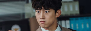 Taecyeon de 2PM es un apasionado becario en el dorama Vicenzo
