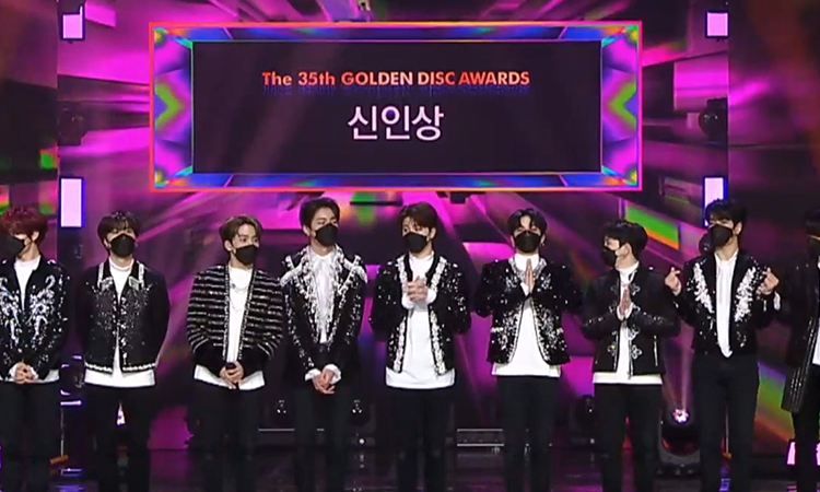 TREASURE, ENHYPEN y Kim Ho Joong ganan 'Novato del Año' en los Golden Disc Awards