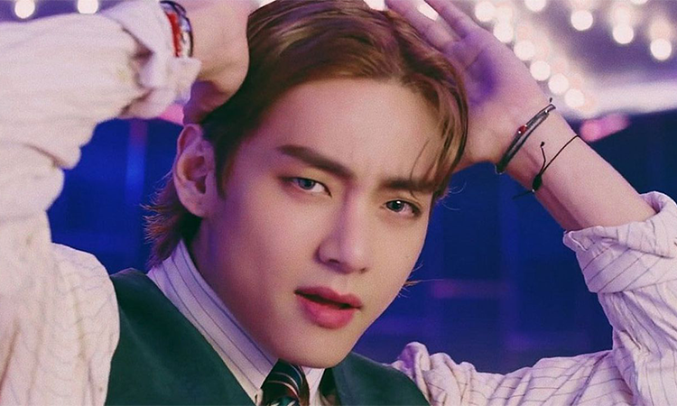 V de BTS elegido como el 'idol que quiero ver cuando abro los ojos'