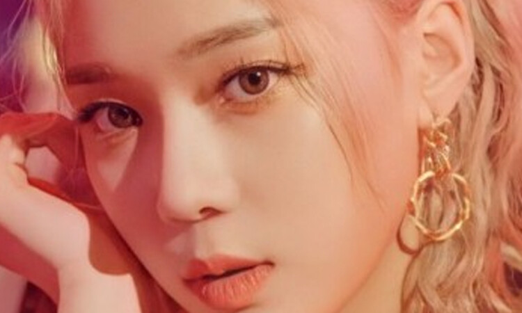 Ex-compañero de Winter de aespa revela una foto de como era durante la escuela