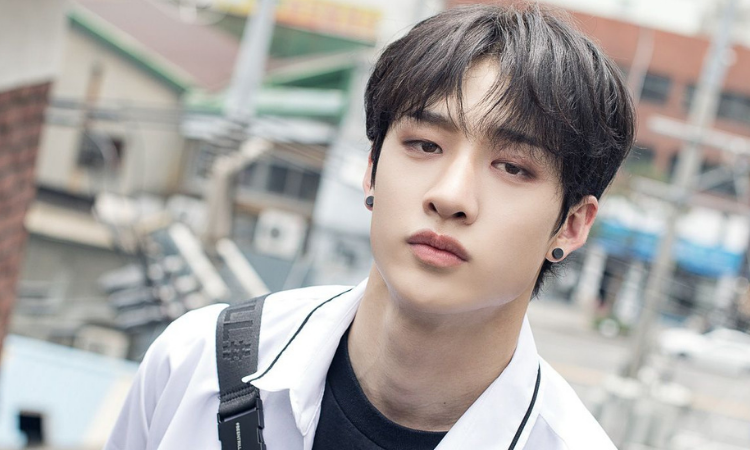 Bang Chan de Stray Kids se prepara para una cita de San Valentín con sus fans