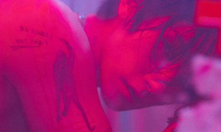 I.M de MONSTA X revela sus sexy tatuajes para sus fotos concepto en DUALITY