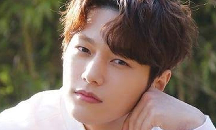 L de INFINITE se alista para su servicio militar