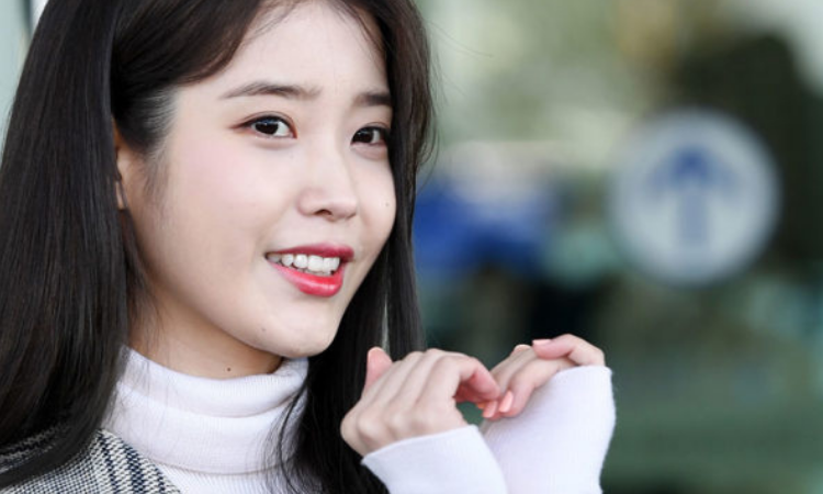 IU comenta personalmente las publicaciones de los fans que hacen el #Celeb_Challenge