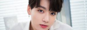 Jungkook de BTS confirma ser el productor de 'Film Out' para la película 'Signal'