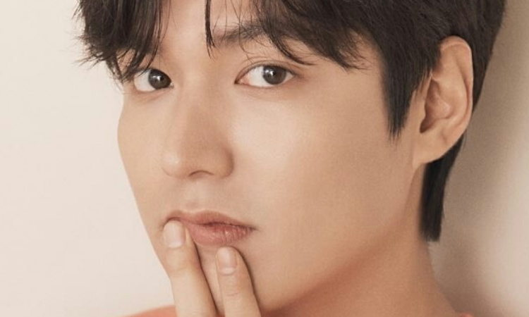 Lee Min Ho confiesa haber tenido una relación con una Universitaria