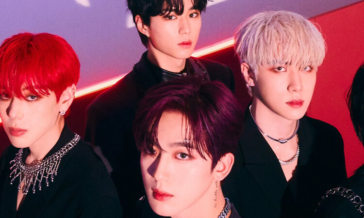 Wei nos vuelve a conquistar con fotos en sus trajes rojos para Identity: Challenge