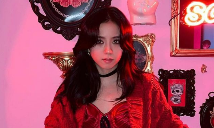 Jisoo de BLACKPINK impresiona a los fans luciendo un sexy atuendo rojo