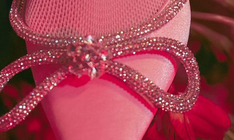 Sunmi revela el fascinante tracklist para su comeback