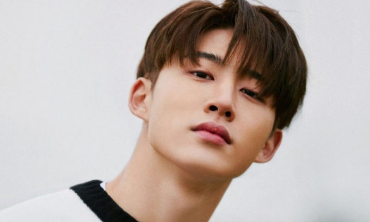 B.I ex miembro de iKON genera emoción al regresar a Twitter después de tres años