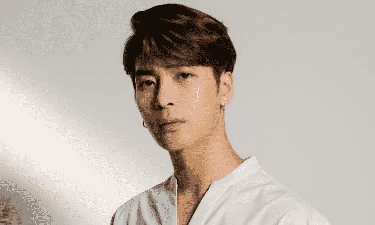 Jackson de GOT7 es eliminado de las redes sociales de Shinsegae Duty
