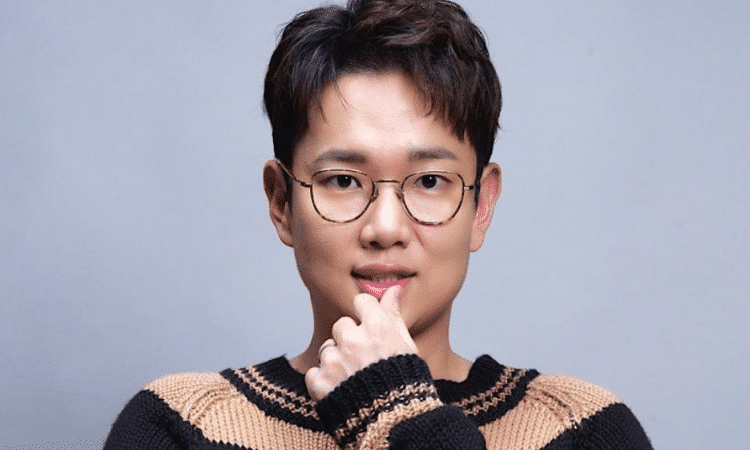 Jang Sung Kyu bajo fuego por 'burlarse' de la disolución de IZ * ONE