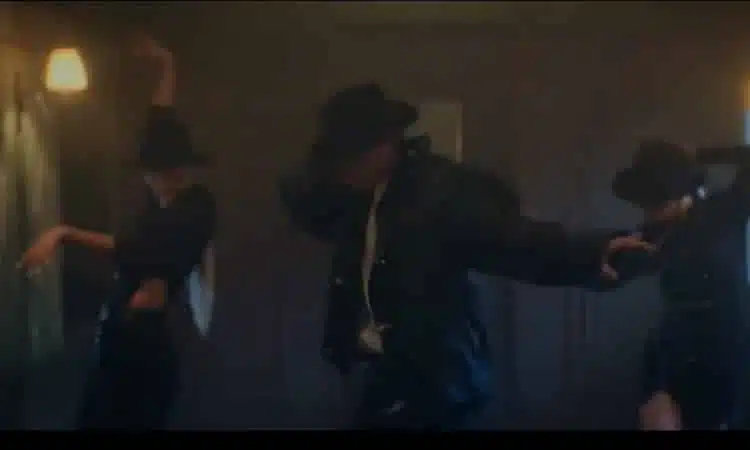 Baekhyun de EXO se inspira en el estilo de Michael Jackson en su MV teaser de Bambi