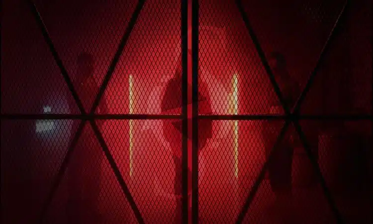 HOT ISSUE presenta 3 siluetas sospechosas para su debut