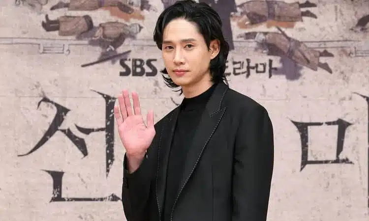 Park Sung Hoon se avergüenza de haber participado en Joseon Exorcist