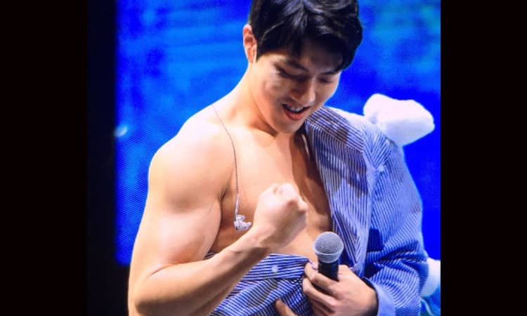 Netizen expresan su felicidad sobre el crecimiento de muscular de Sungyeol de INFINITE
