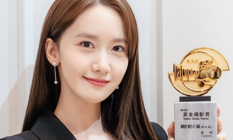 YoonA De Girls Generation ganadora del premio a la popularidad en el '40th Golden Film Festival'