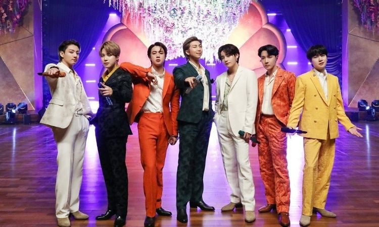 BTS presentan Dynamite en los Grammy