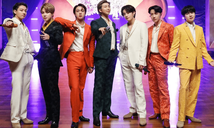 Programa mexicano 'Venga La Alegría' elogia a BTS por sus trajes en los GRAMMY