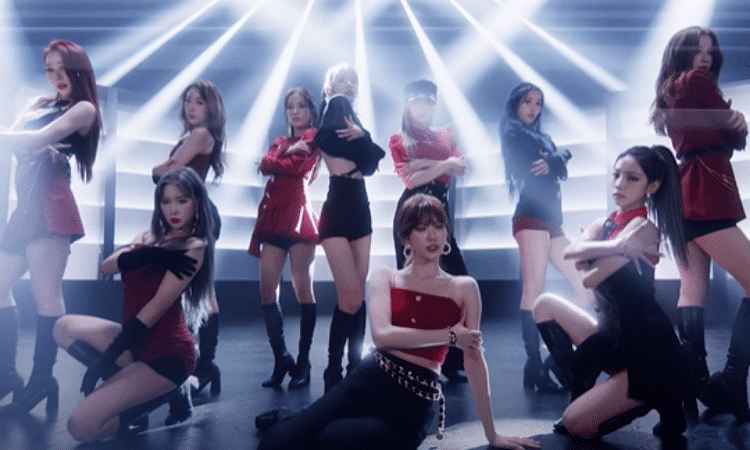 Cosmic Girls estrena el maravilloso MV de 'Unnatural'