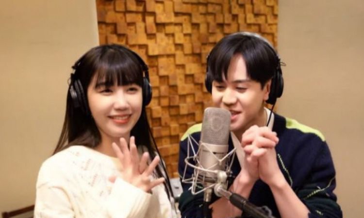 Eunji y Yoseob cantando la nueva versión de Love Day