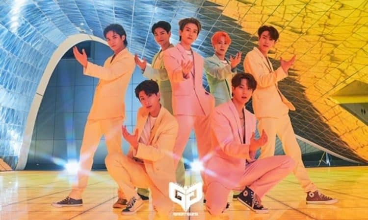 Great Guys para Touch by Touch