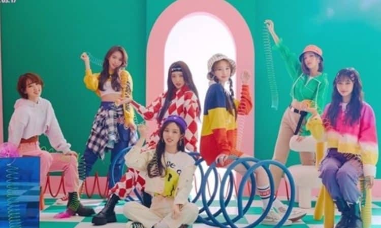 Weeekly para We Play