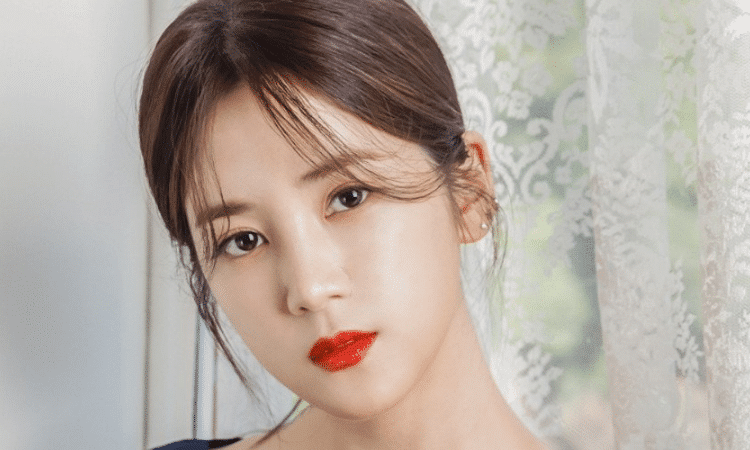 Play M Entertainment demanda a un conocido de la infancia que amenazó a Chorong de A Pink 