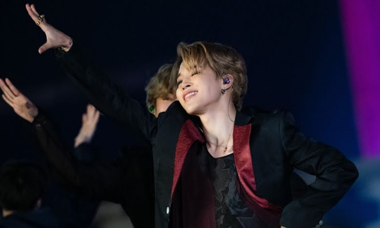 Surge polémica por casa de subastas que ofrece el hanbok de Jimin de BTS sin lavar