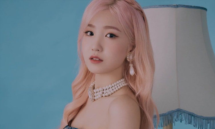 Hitomi de IZ*ONE sorprende a los fans con su licencia de conducir coreana